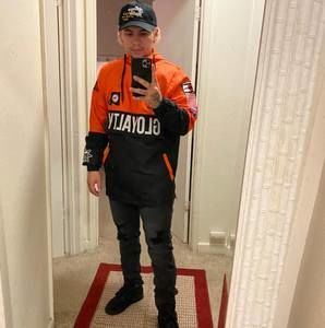 Meet your Posher, Anthony